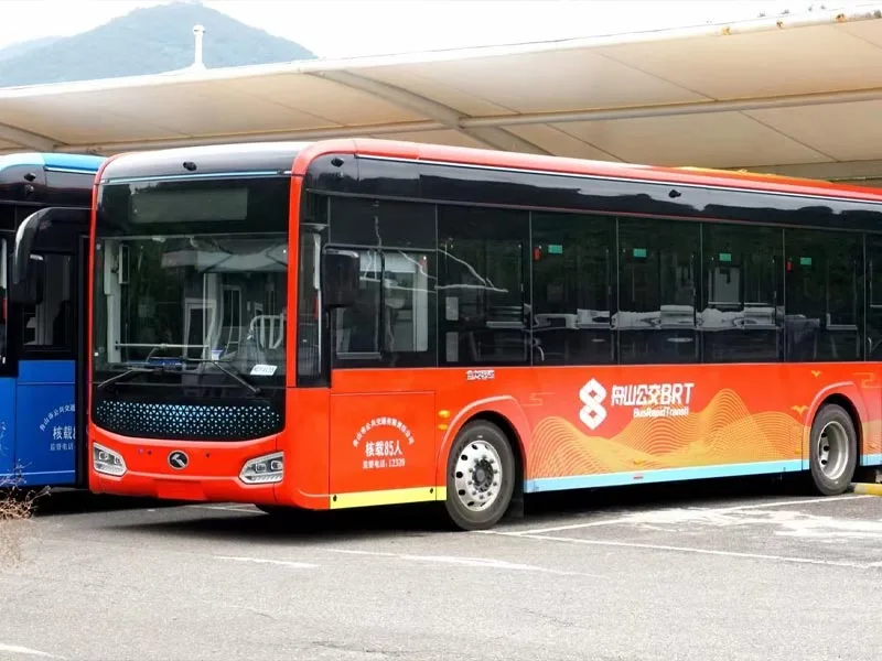 Valve de vidange d'air pour bus de passagers